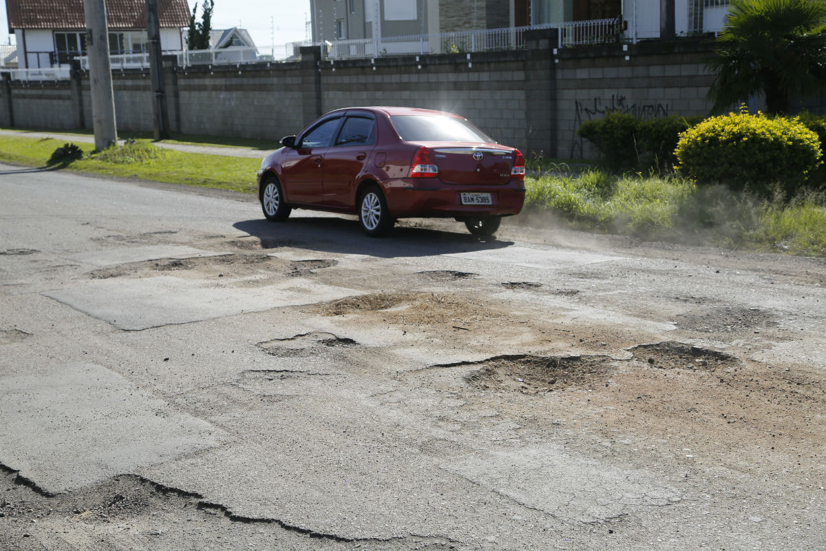 Rua Octacyr Reinaldo Mion, no Xaxim. Foto: Felipe Rosa