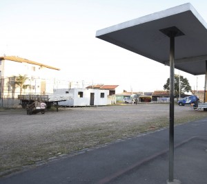 Com o abandono da UPS, moradores têm medo até de até esperar pelo ônibus. Foto: Átila Alberti