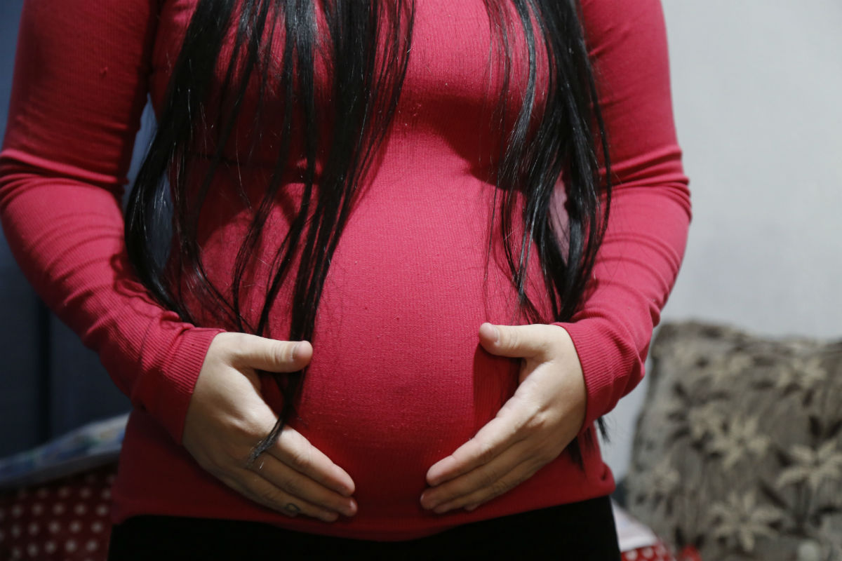 Desempregada, Juliana está grávida de quadrigêmeos e precisa de ajuda. Foto: Felipe Rosa