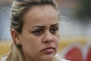 Daiane reclama do transporte público de Curitiba. Foto: Felipe Rosa.