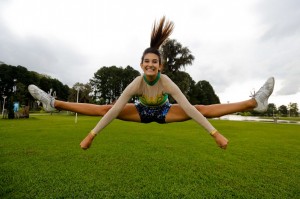 Cheerleader é a única paranaense na seleção brasileira da modalidade. Foto: Marco Charneski