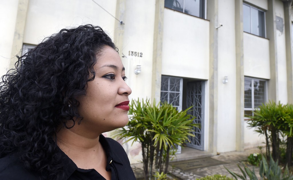 Madison era geóloga na Venezuela e tinha carro e casa próprios, mas agora vive num quartinho com toda família. Foto: Denis Ferreira Netto/Tribuna do Paraná.