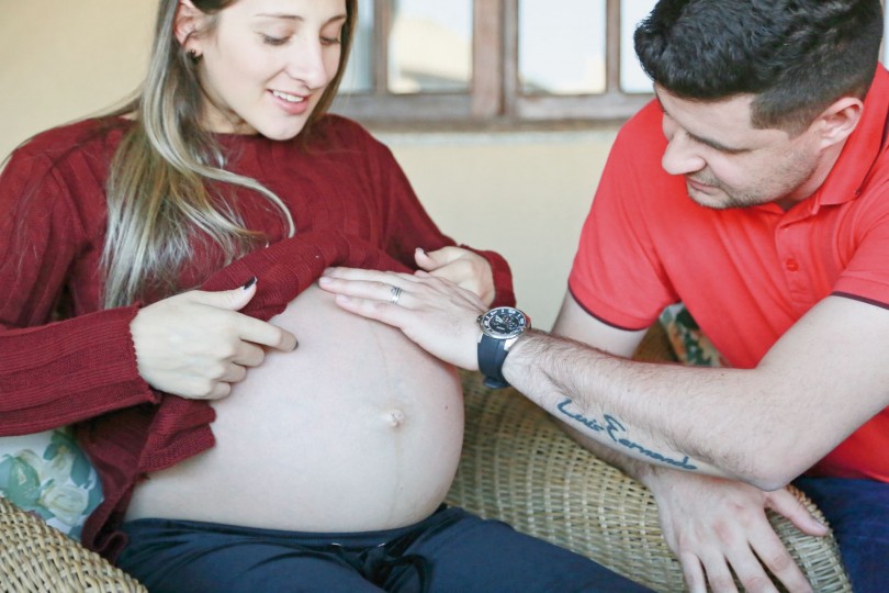 Casal engravidou de quíntuplos, o que pode ser a primeira gestação bem sucedida desse tipo no Paraná. Foto: Felipe Rosa / Tribuna do Paraná