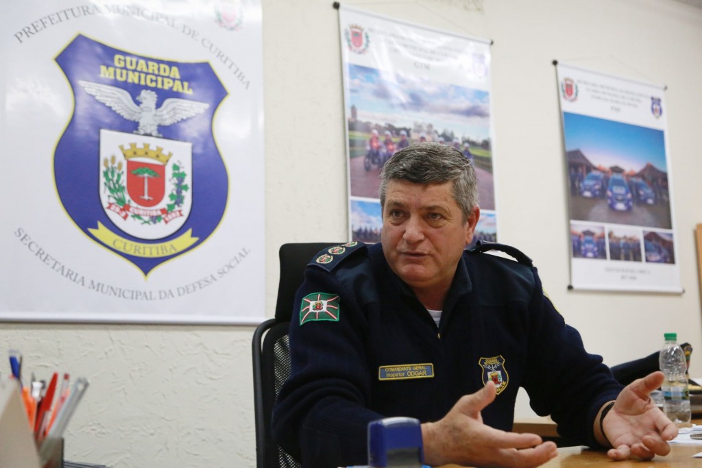 Odgar, que hoje comanda a Guarda Municipal de Curitiba, largou tudo no Rio Grande do Sul apostando na chance na capital paranaense. Foto: Felipe Rosa/Tribuna do Paraná