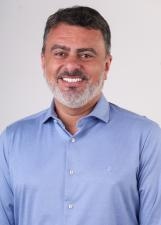 VITOR JUNIOR