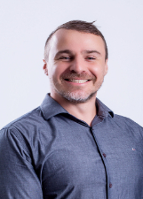 VINÍCIUS ALCÂNTARA