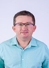 PROFESSOR FERNANDO LIBERATO