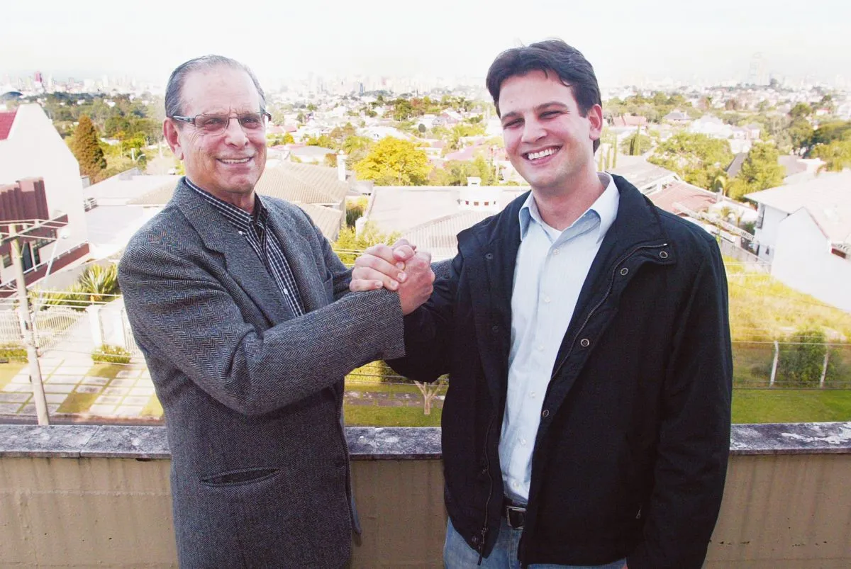 Prefeito de Curitiba, Eduardo Pimentel relembra sua história com a Tribuna