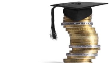 Unifacear oferece como via alternativa ao Fies para quem quer cursar a graduação com a ajuda de um empréstimo