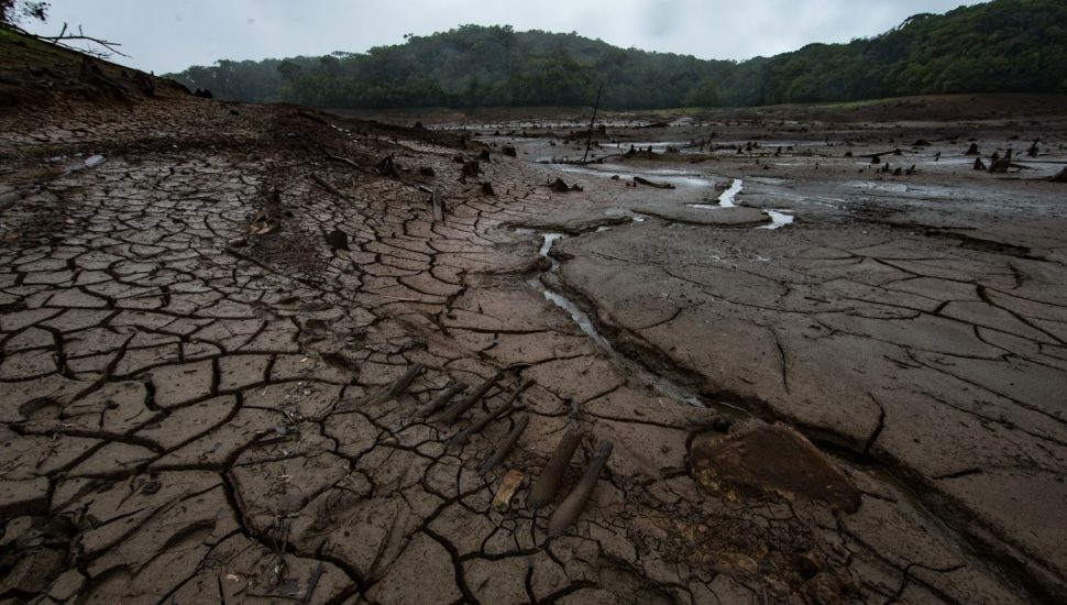 Curitiba está a um passo do rodízio de água severo, alerta Sanepar
