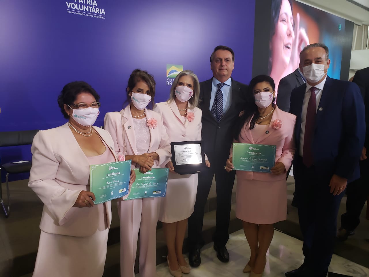 pátria voluntária bolsonaro adriano lago