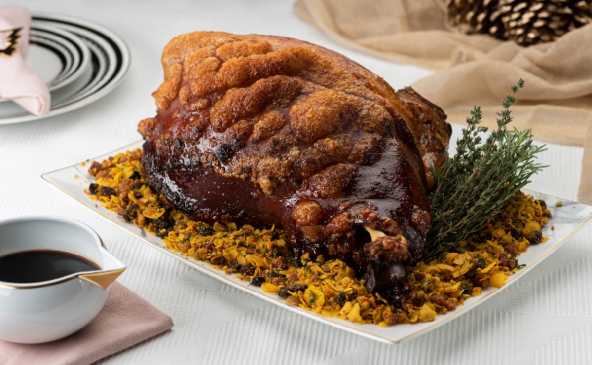 Dicas pra assar as carnes da ceia de Natal e Réveillon: peru, chester,  porco, peixe