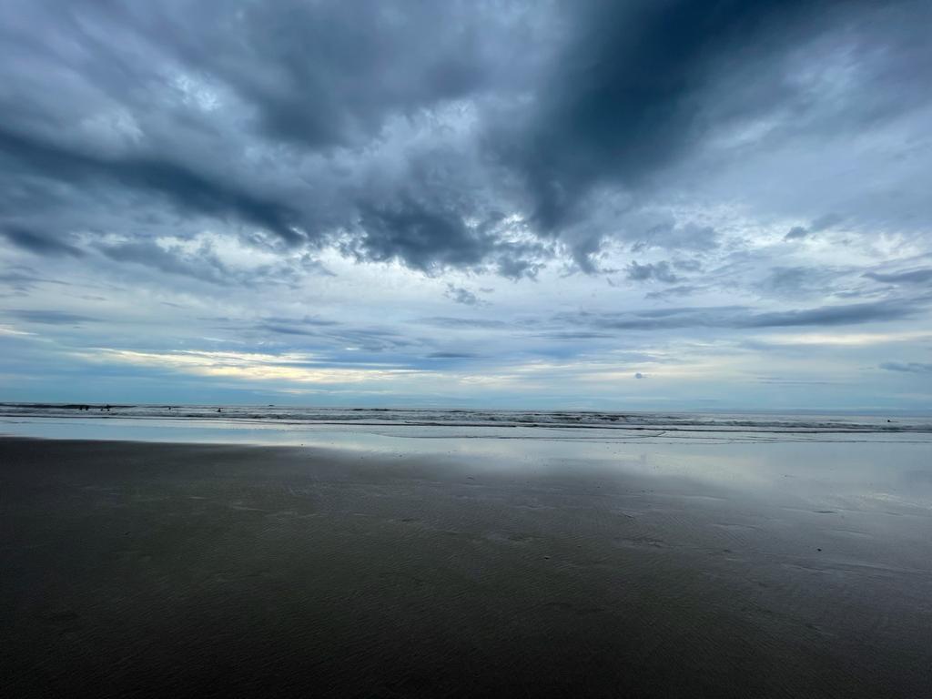 litoral-parana-tempo-abafado