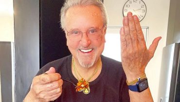 ator carlos villagran, quico