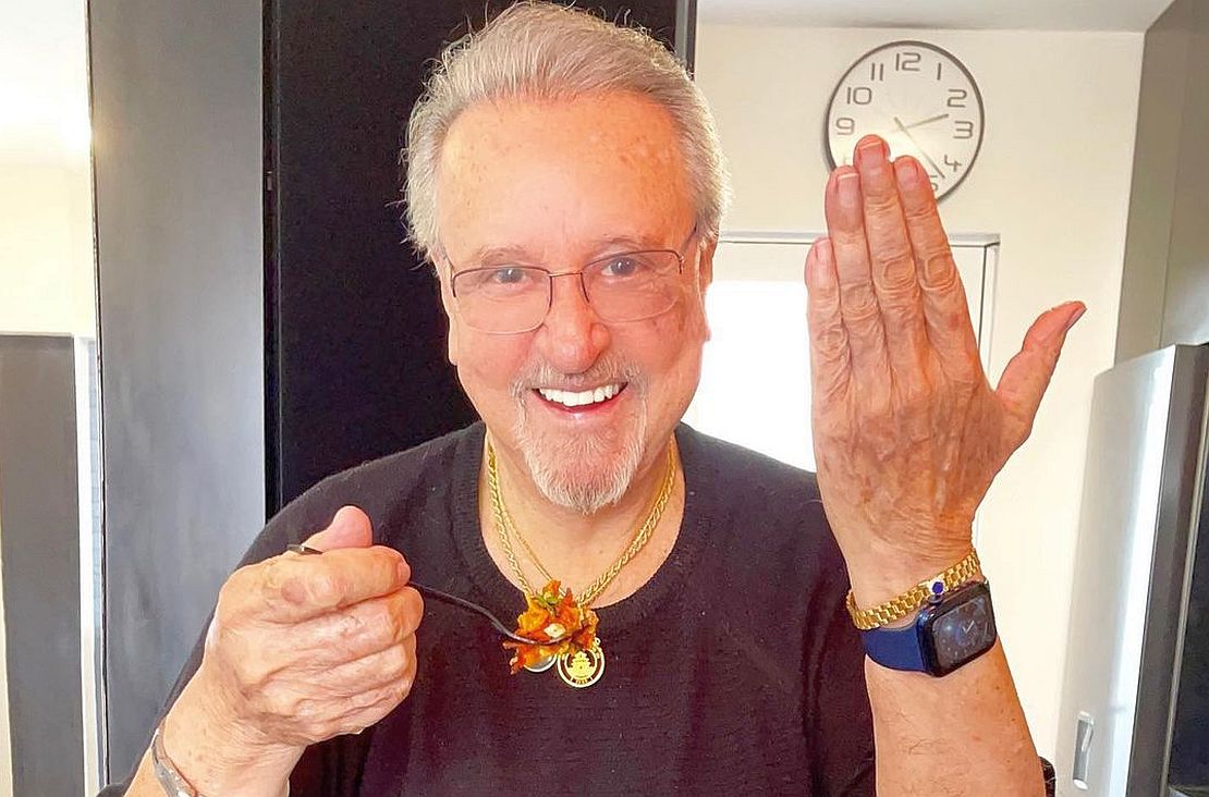 ator carlos villagran, quico