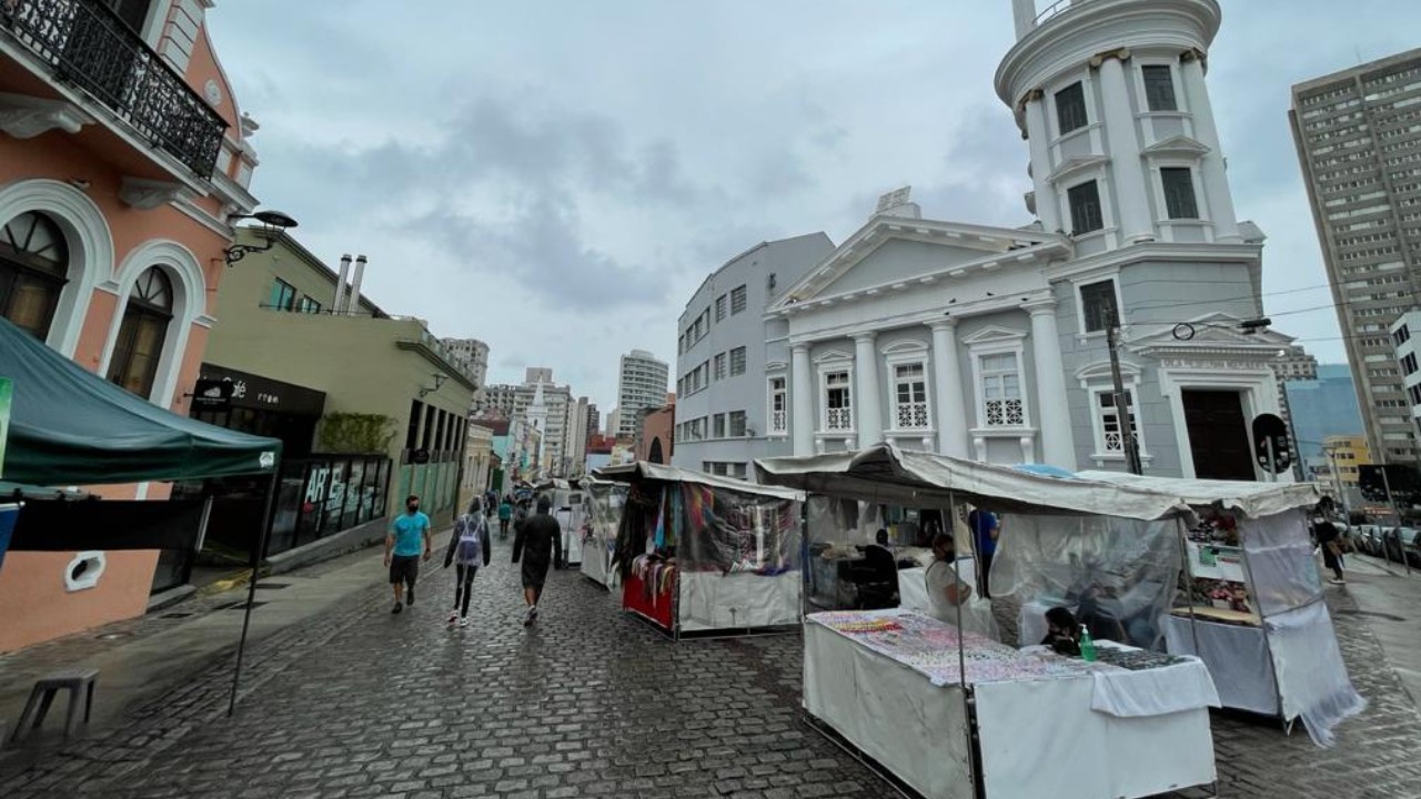 feira-largo-da-ordem-domingo-teste