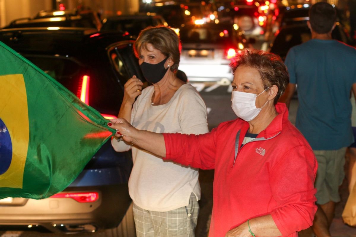 Decisão de Fachin que anulou condenações de Lula gerou protestos