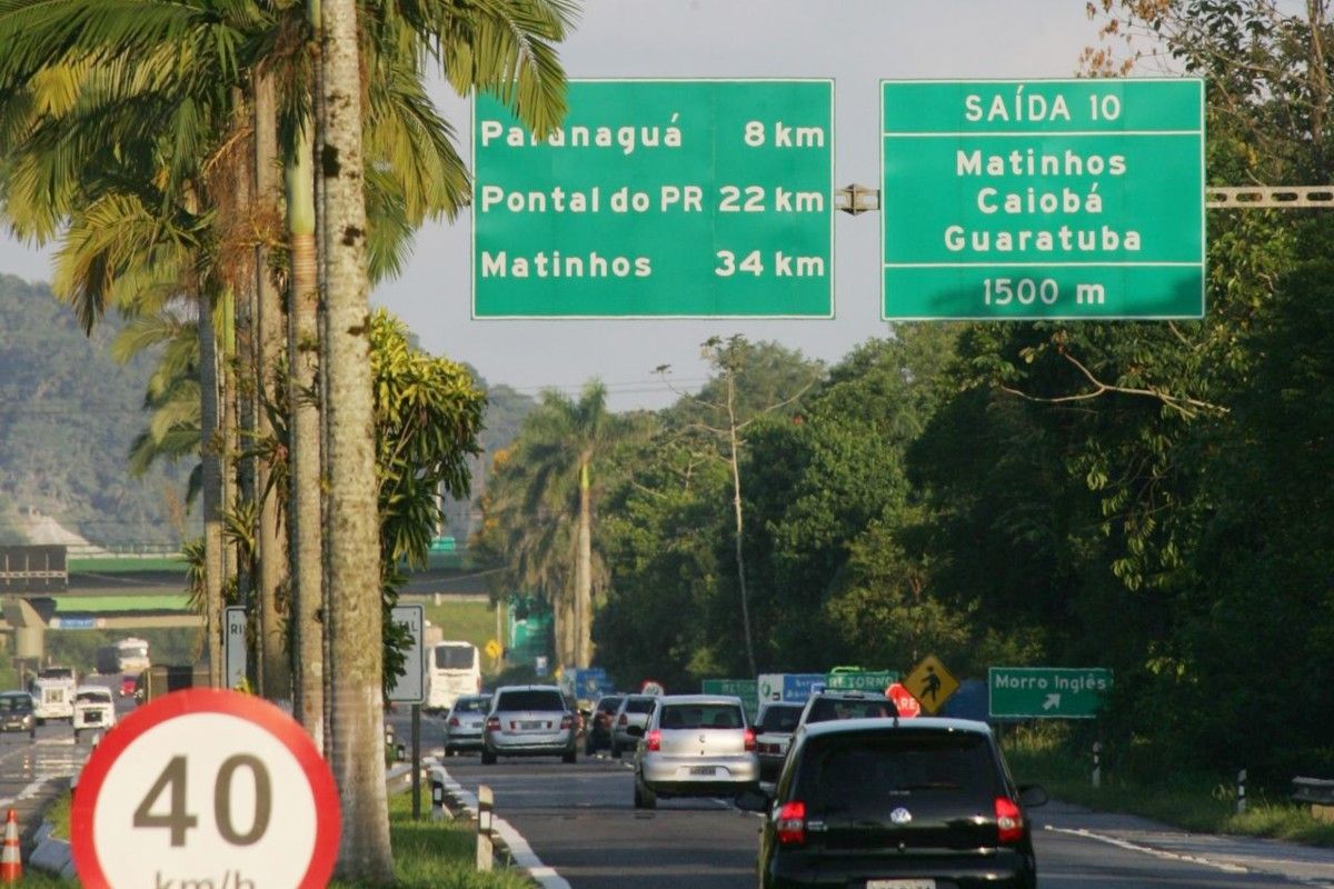estrada litoral do Paraná