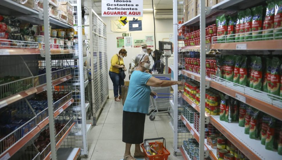 Armazém da Família