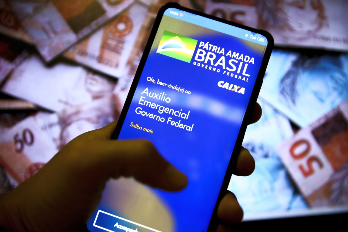 auxílio emergencial