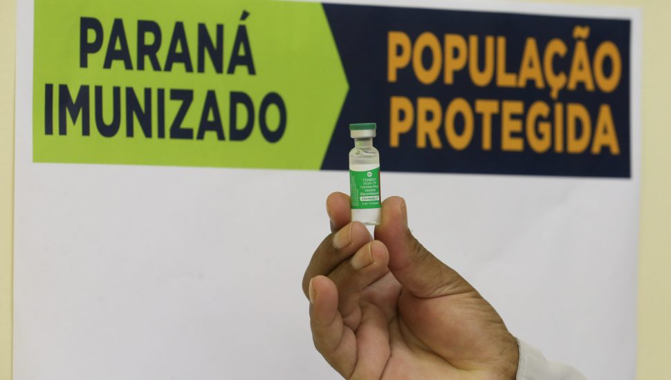 Vacina enviada pelo Ministério da Saúde será usada para reativar imunização no Paraná