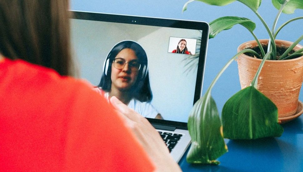 Entrevista de emprego online