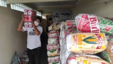 Campanha já arrecadou 250 toneladas. Você também pode ajudar nessa corrente.