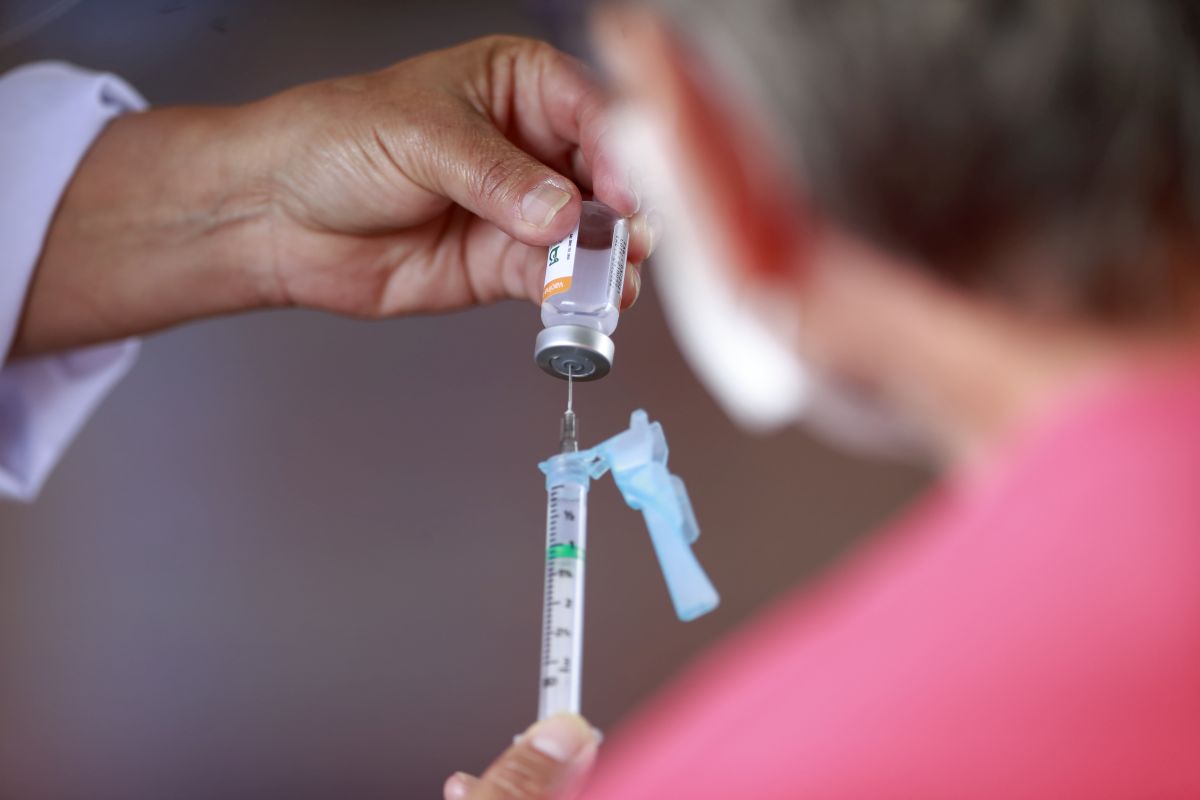 Nova etapa de vacinação nesta segunda-feira