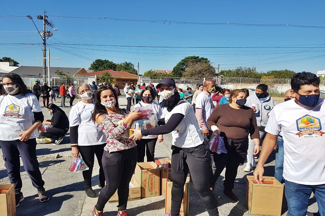 Grupo “Mãos que ajudam” nasceu na pandemia e precisa da sua colaboração pra prosseguir