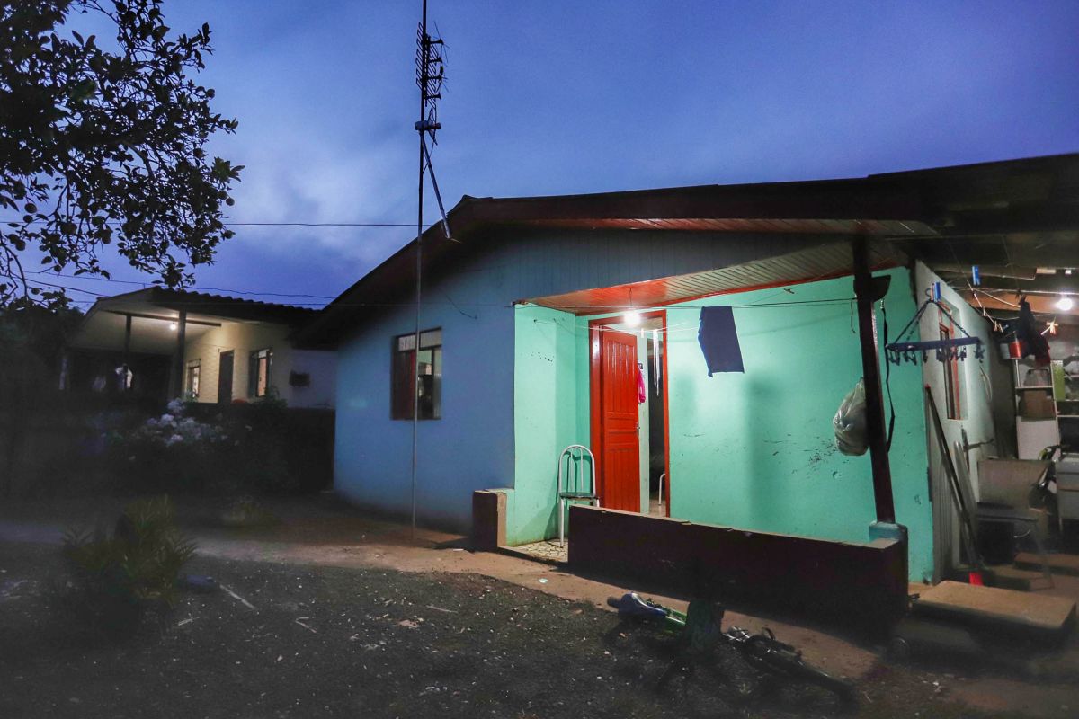 Cortes de luz suspensos no Paraná por causa da pandemia