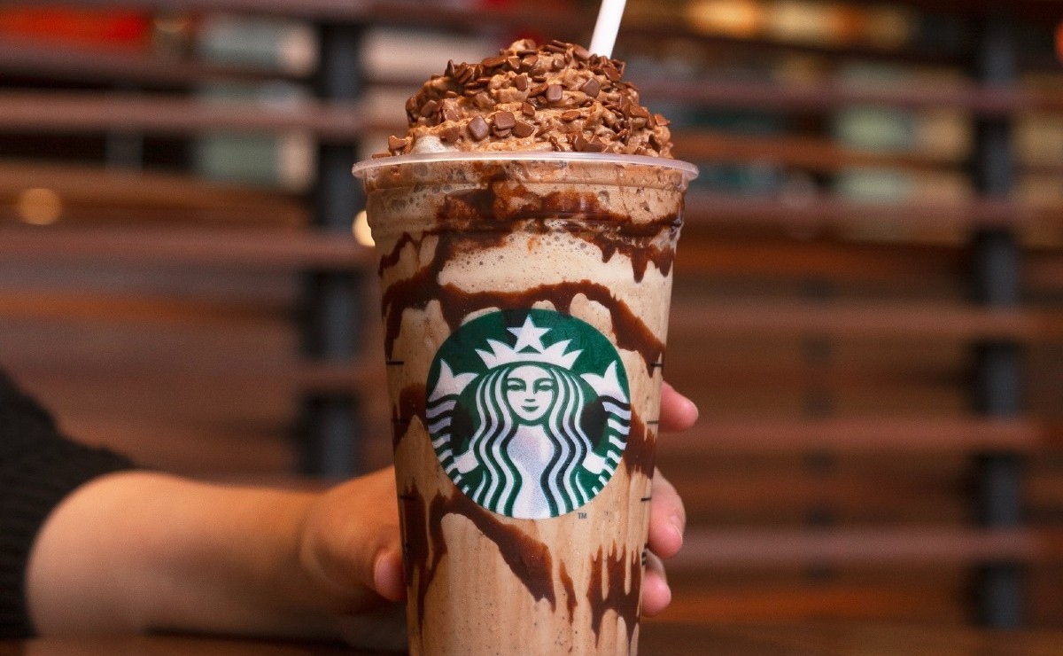 Primeira loja da Starbucks em Curitiba