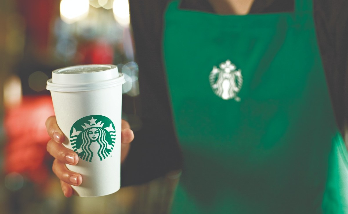 Primeira loja da Starbucks em Curitiba