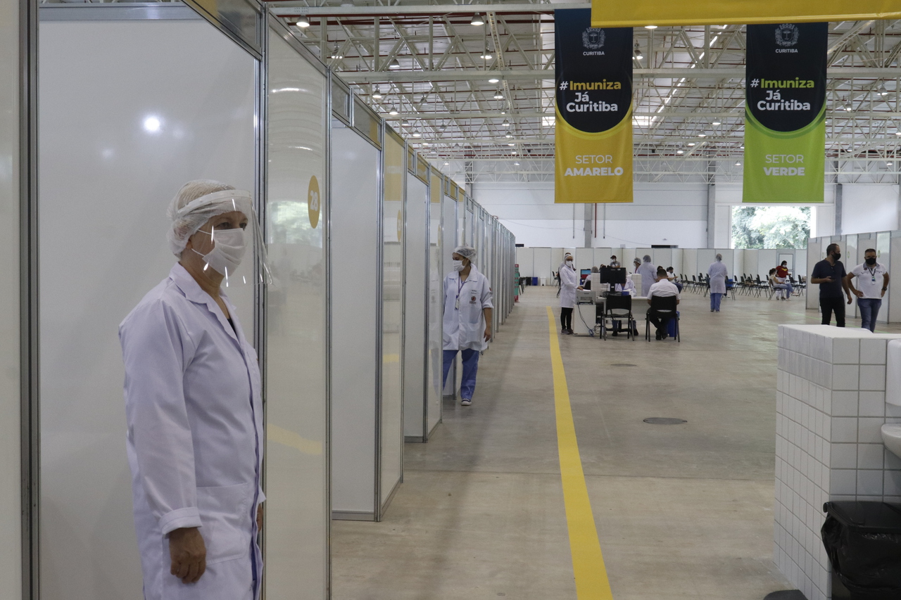 Não comete esses erros após tomar a vacina contra o coronavírus