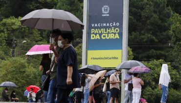 Vacinação acontece apenas no Parque Barigui, para grupos específicos