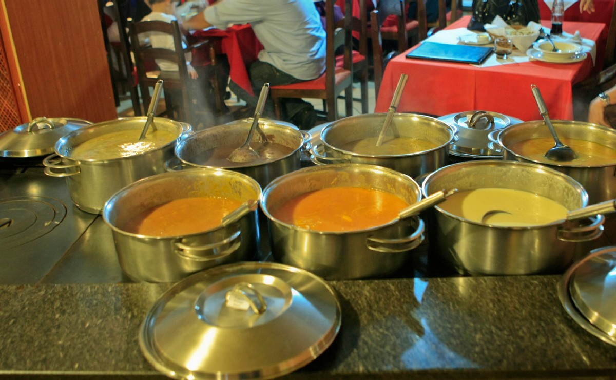 Dona ambrosina está a venda