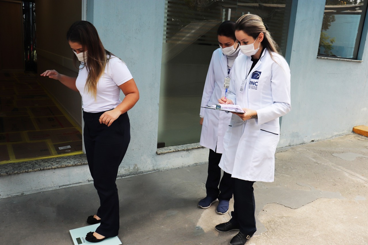 Funcionários do Hospital INC de Curitiba participam de desafio de emagrecimento