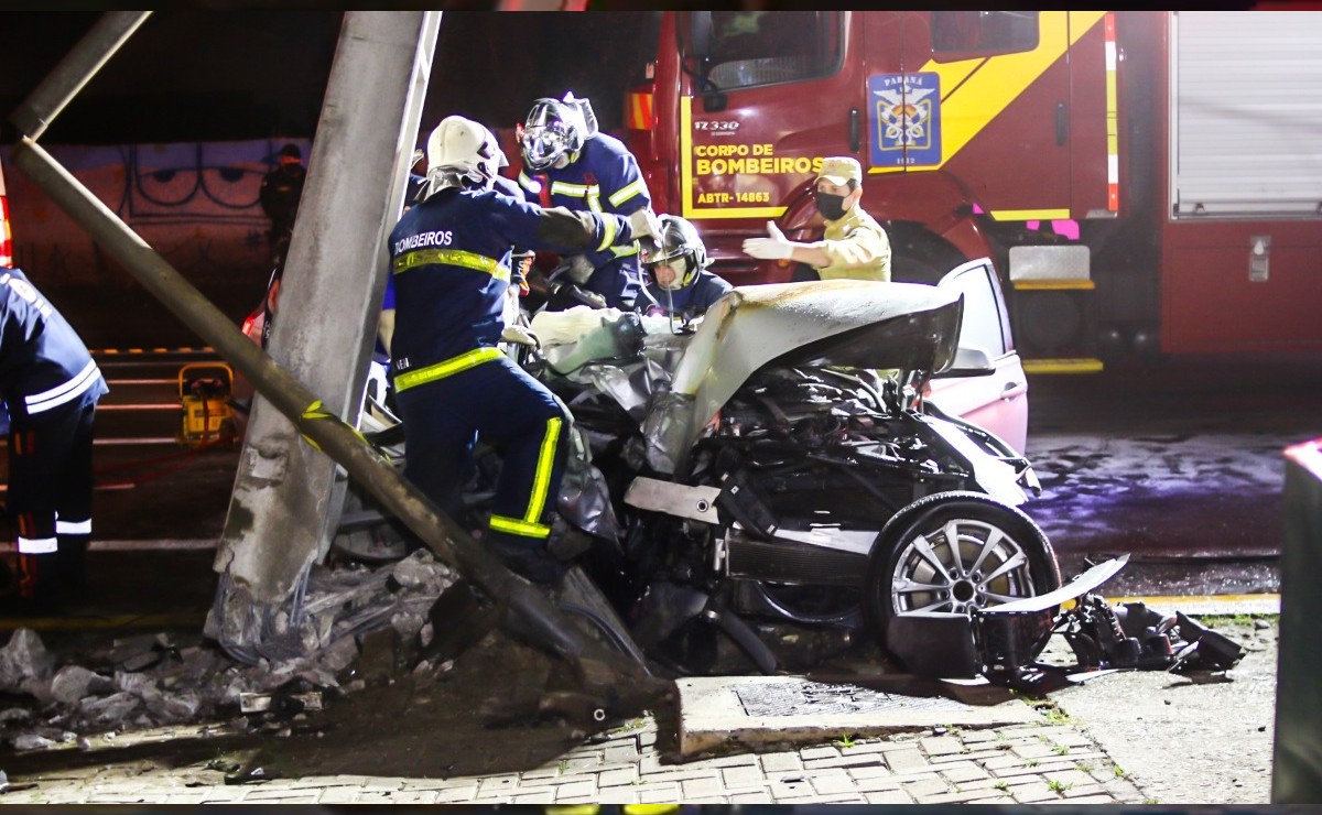 acidente com bmw em Curitiba
