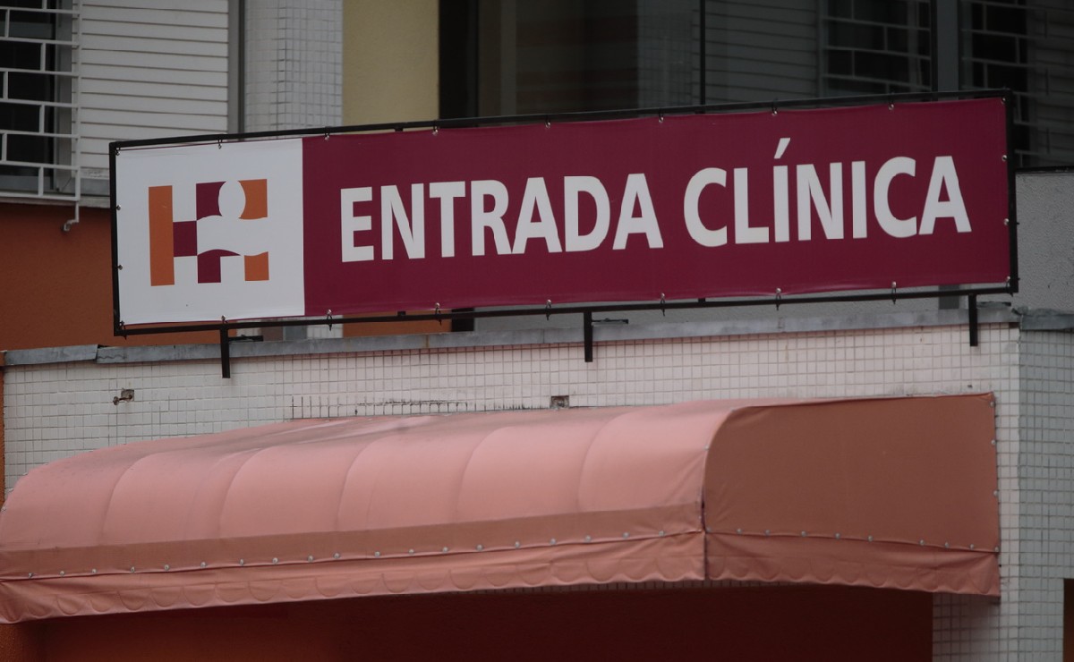 mulher é presa tentando roubar bebe em Curitiba