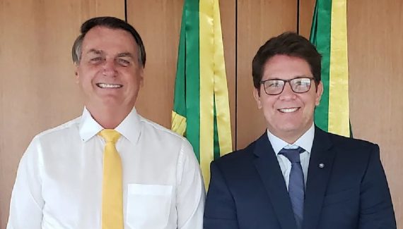 Bolsonaro e Mário Frias