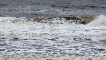 Ressaca no litoral do paraná