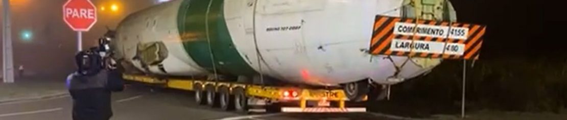 Carcaça de avião foi retirada do Aeroporto Afonso Pena