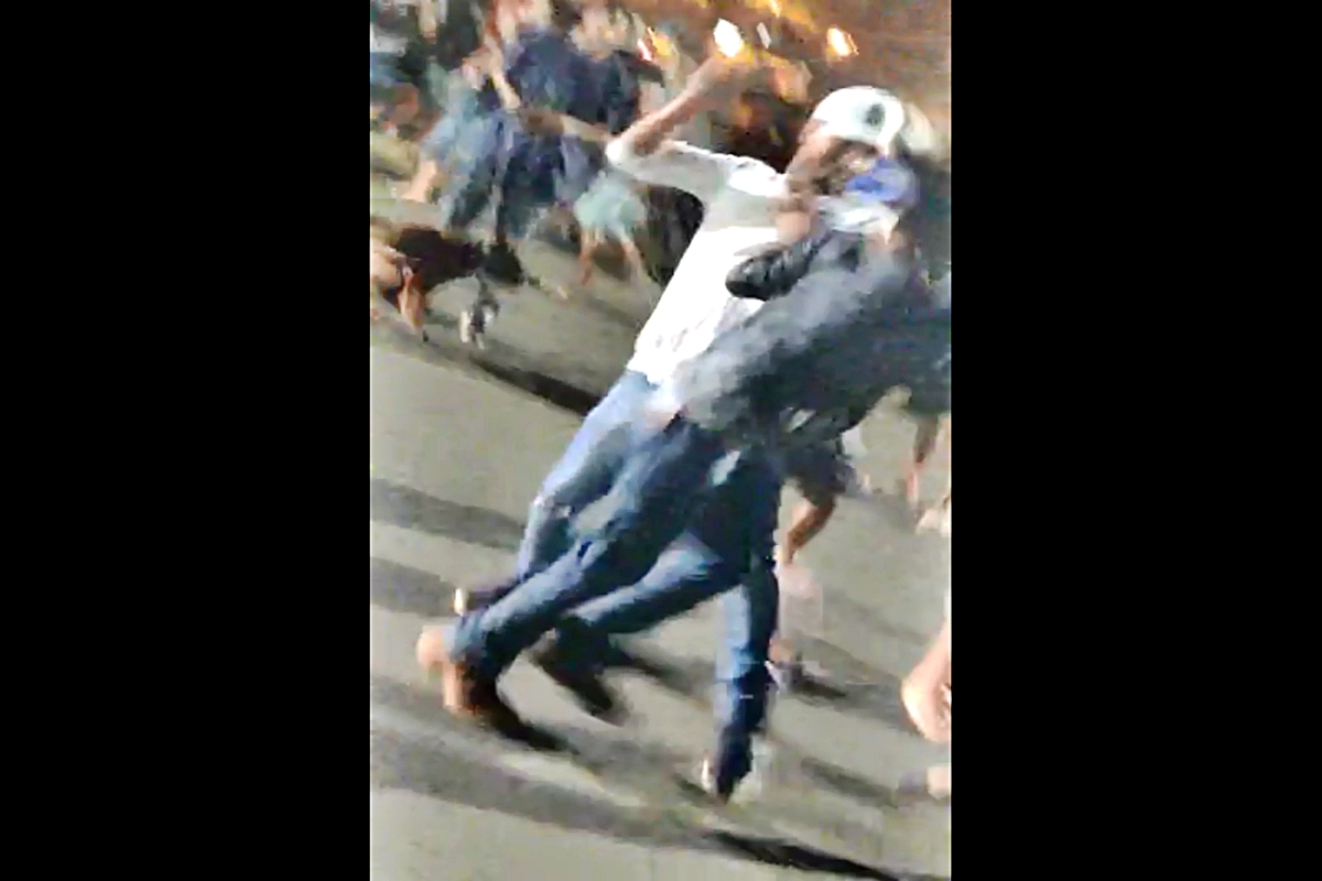 Quebra pau! Com aglomeração, jovens saem no soco no Parque Linear em Colombo