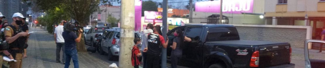 Acidente na frente da Arena da Baixada