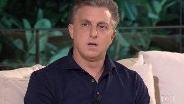 Luciano Huck tem mudança na carreira ao assumir as tardes de domingo na Globo.