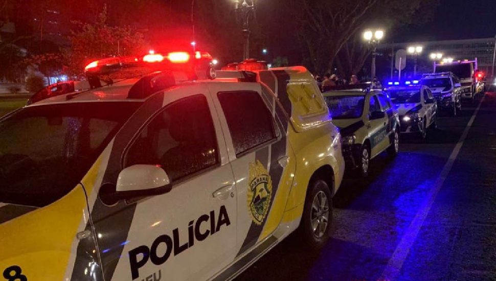 Aifu dispersou 2 mil pessoas, fechou 13 estabelecimentos e aplicou muitas nesse final de semana.