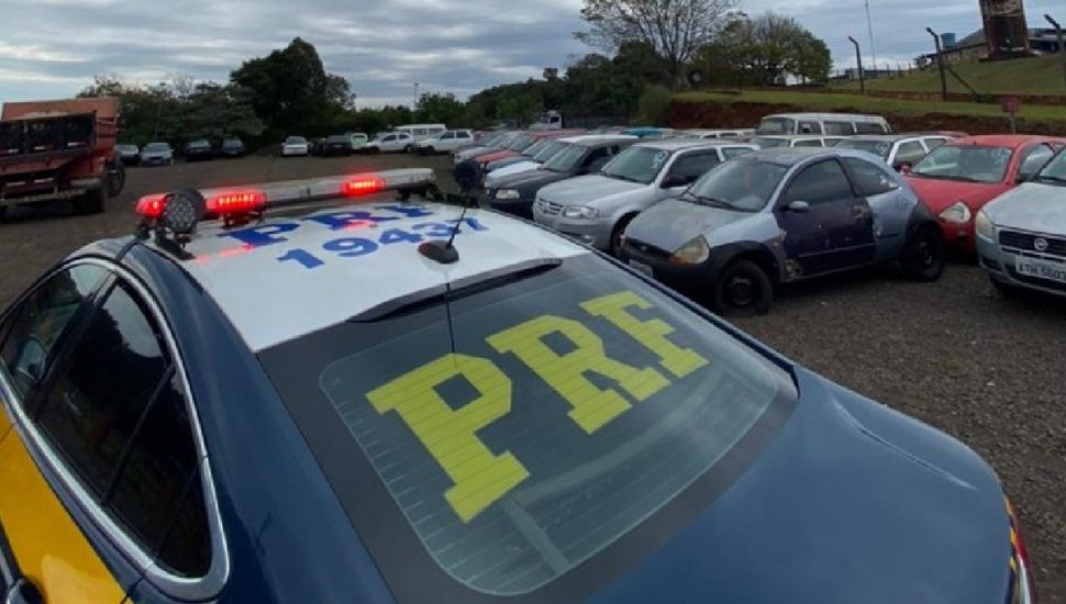 Leilão da PRF te veículos em situação de rodagem.