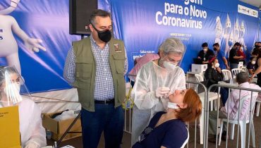 testes covid beto preto