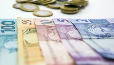 Receita Federal libera consulta ao último lote da restituição do Imposto de Renda 2021.