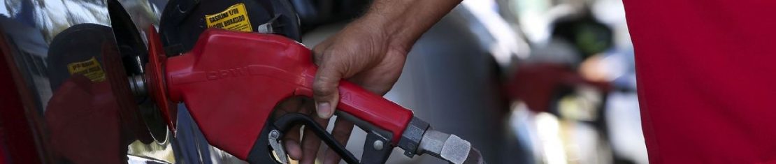 Preço médio da gasolina em Curitiba aumentou R$ 0,27 centavos em questão de 15 dias.