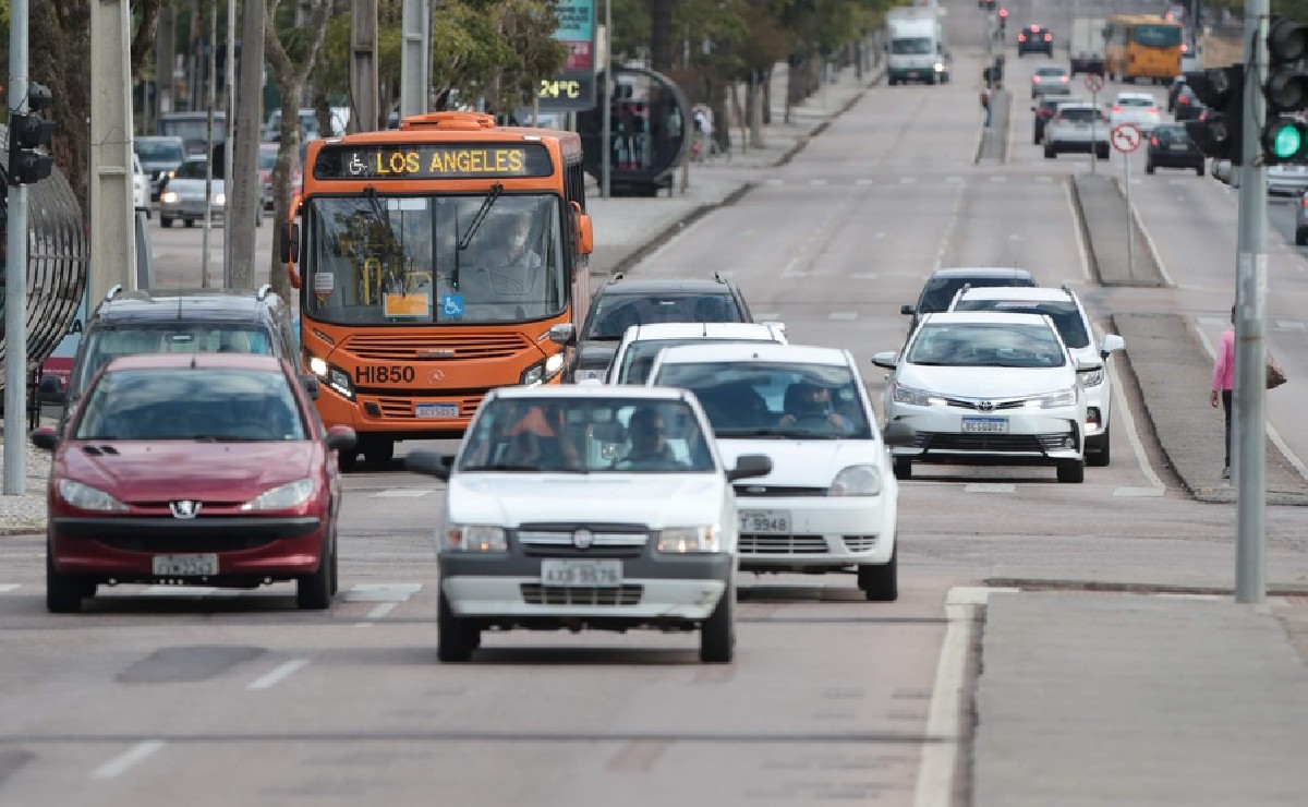 Como pagar o licenciamento do veículo no Paraná? Entenda! É a vez das placas final 6, 7 e 8.